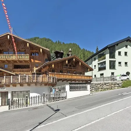 アパート Steinbock ザムナウン